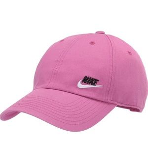 USED NIKE Women's Heritage86 Future Classic Cap